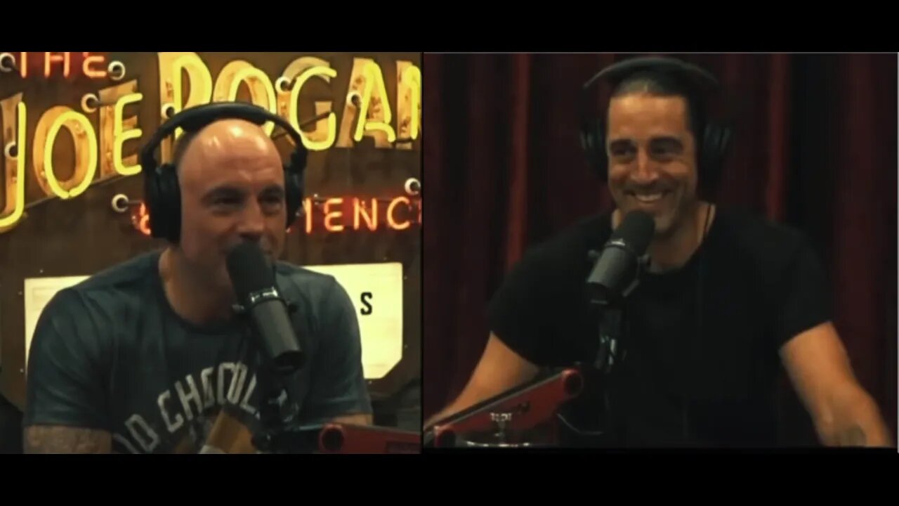 Joe Rogan Encourages Folks To Vote Republican - Aaron Rodgers