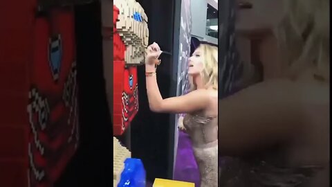 essa mulher é surreal 😍😍😍