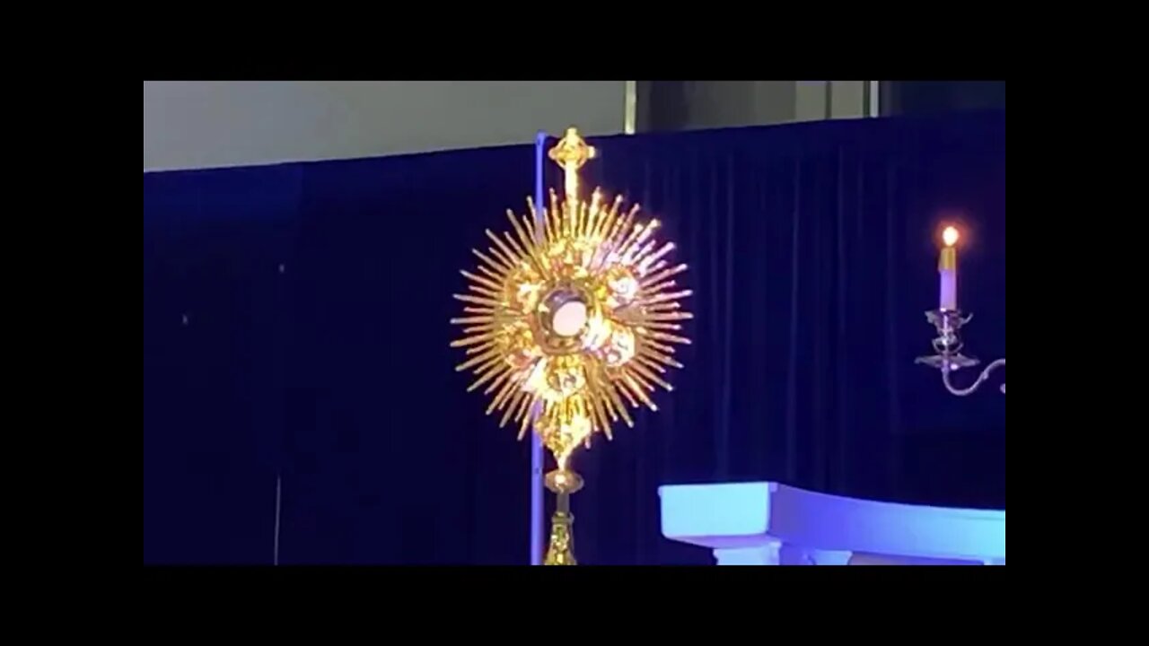 Adoración al Díos de los dioses. Padre Luis Toro.