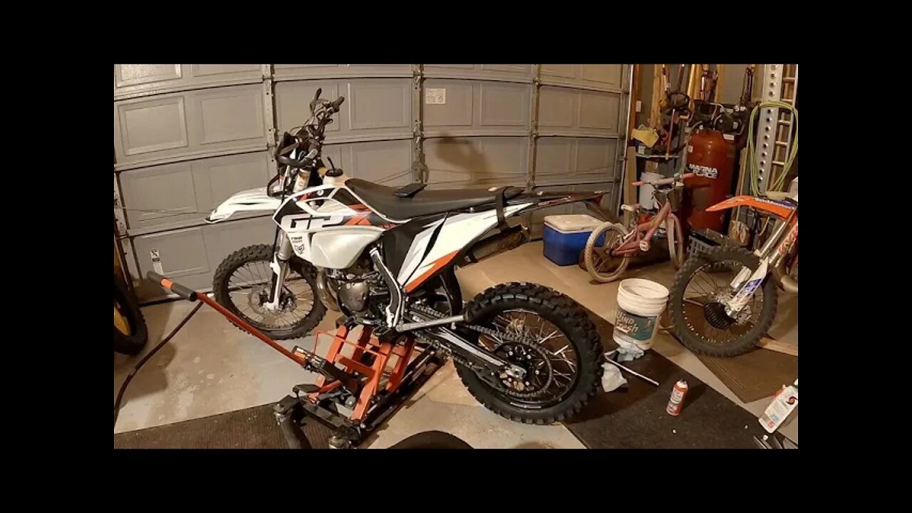 TireJect - What's it look like inside the tire! - GPX Moto TSE250R