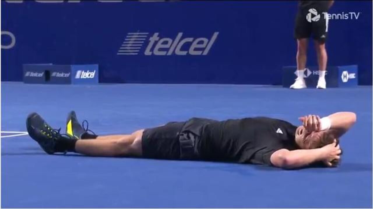 Another Tennis Player Collapses With Severe Cramps