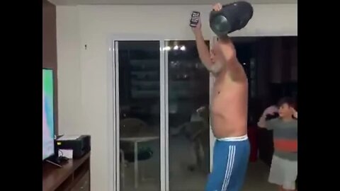 Marcão comemorando o título do Palmeiras