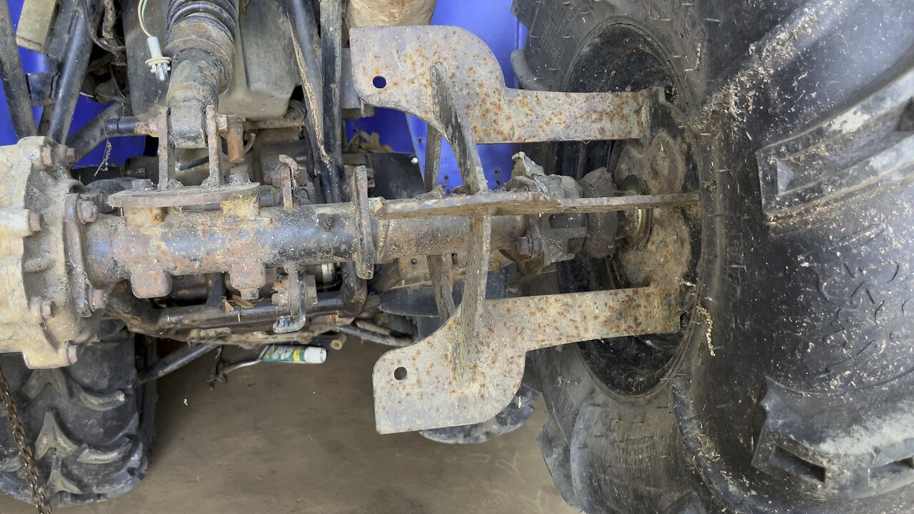 350d rt rear hub repair 1