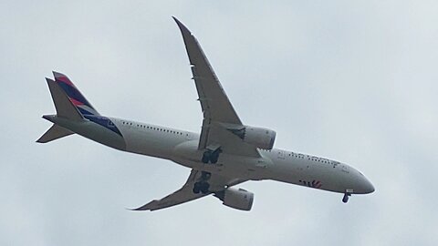 Boeing 787-9 CC-BGH on final approach coming from Miami to Fortaleza