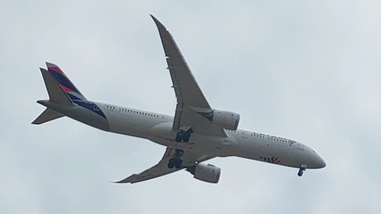 Boeing 787-9 CC-BGH on final approach coming from Miami to Fortaleza