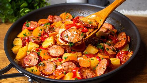 Smoked sausage with beans and vegetables is a very tasty and satisfying first course.