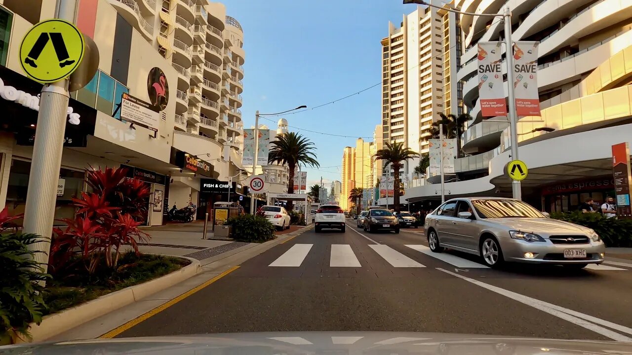 Driving on The Australian Gold Coast - The Sunshine State Queensland