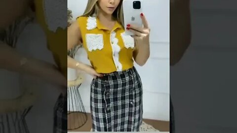 Blusa Feminina sem manga Detalhe com renda e Bolso na frente!