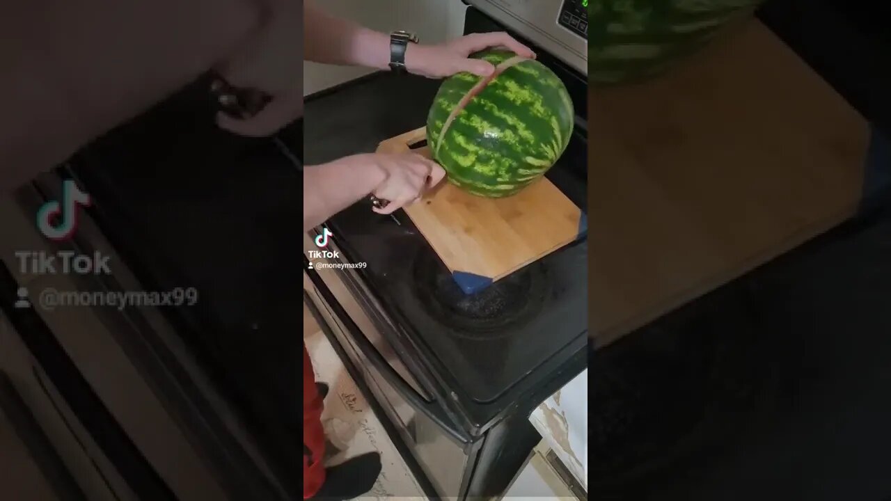 Slicing Watermelon, Love the Way you Lie