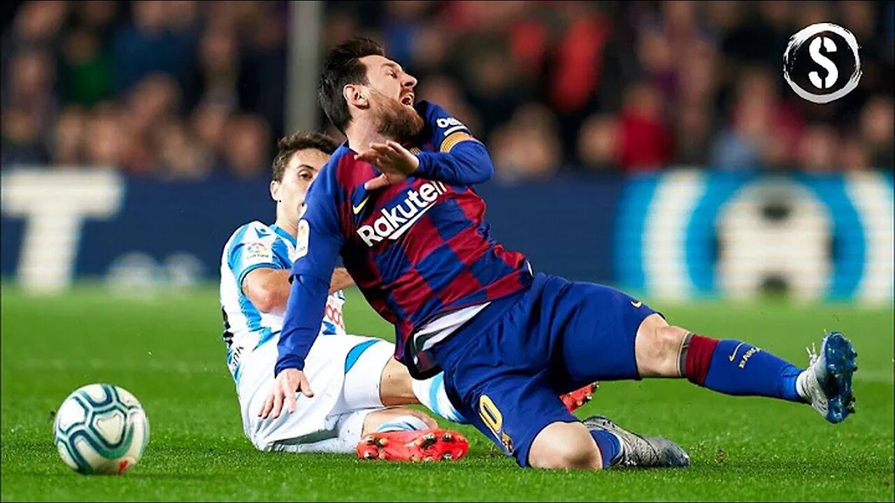 What Happens If You Try to Injure Messi ? - Replying to Brutal Tackles - HD