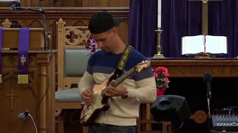 Pre-worship warmups with Michael Testa