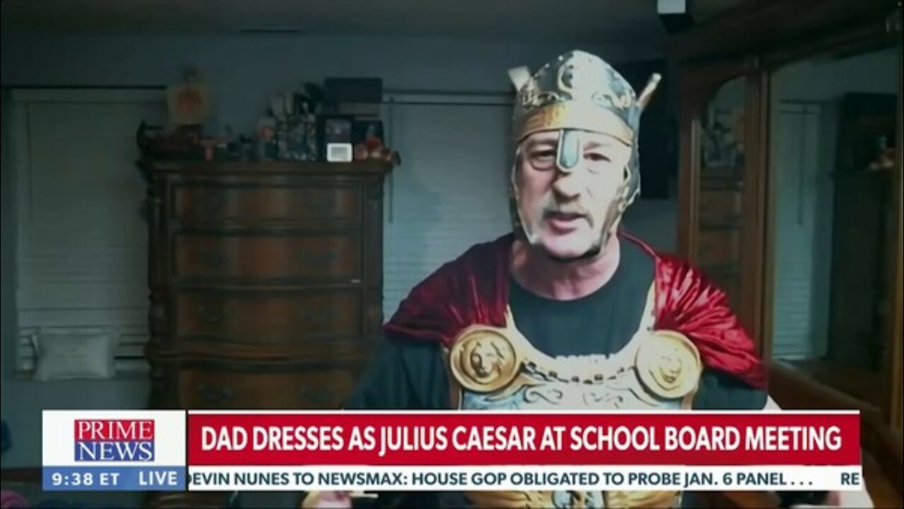 Dad dresses as Julius Caesar at school board meeting