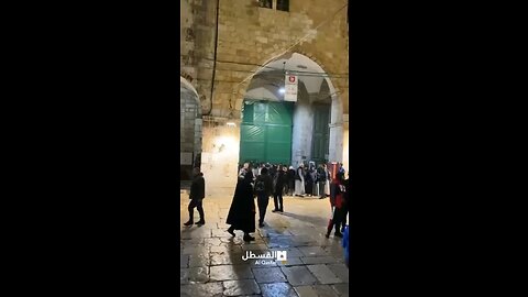 Clashes continue in the Temple Mount area.