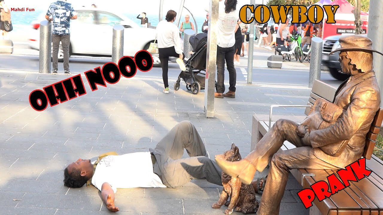 Cowboy_prank in Melbourne and Brisbane . super funny reactions. lelucon statue prank. luco patung