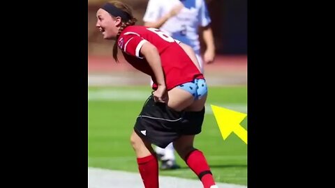 🤣🤣Crazy Moments in Women's Football