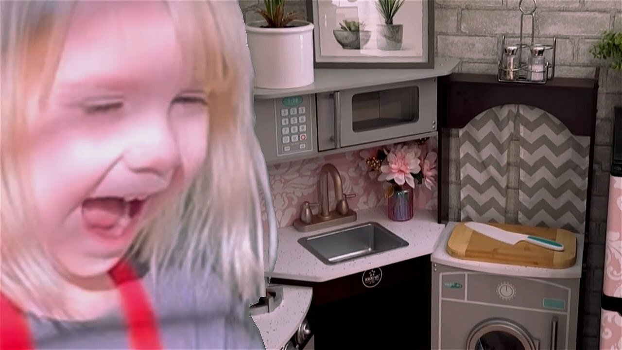 Play kitchen remodel! Watch me cover a mini fridge in wallpaper!