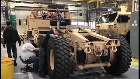 Massive Factory Upgrading Tons of US Army Humvees