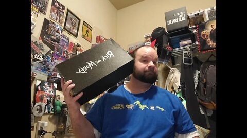 Attair Unboxes the 2020 October Rick and Morty Crate Aww Geez