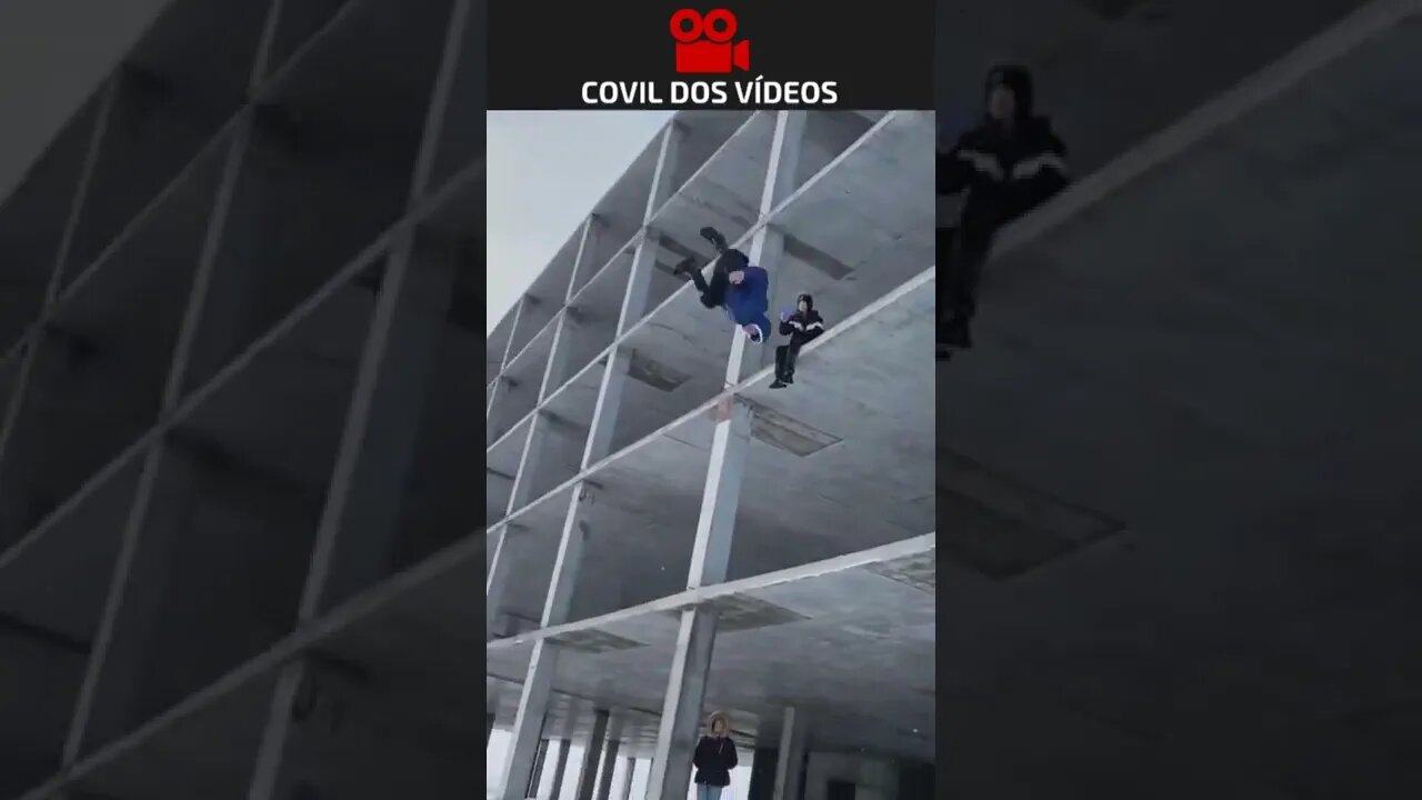 esse manja fazer parkour 😮😮😮