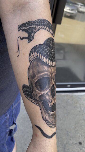 Justin Tattoo Artist