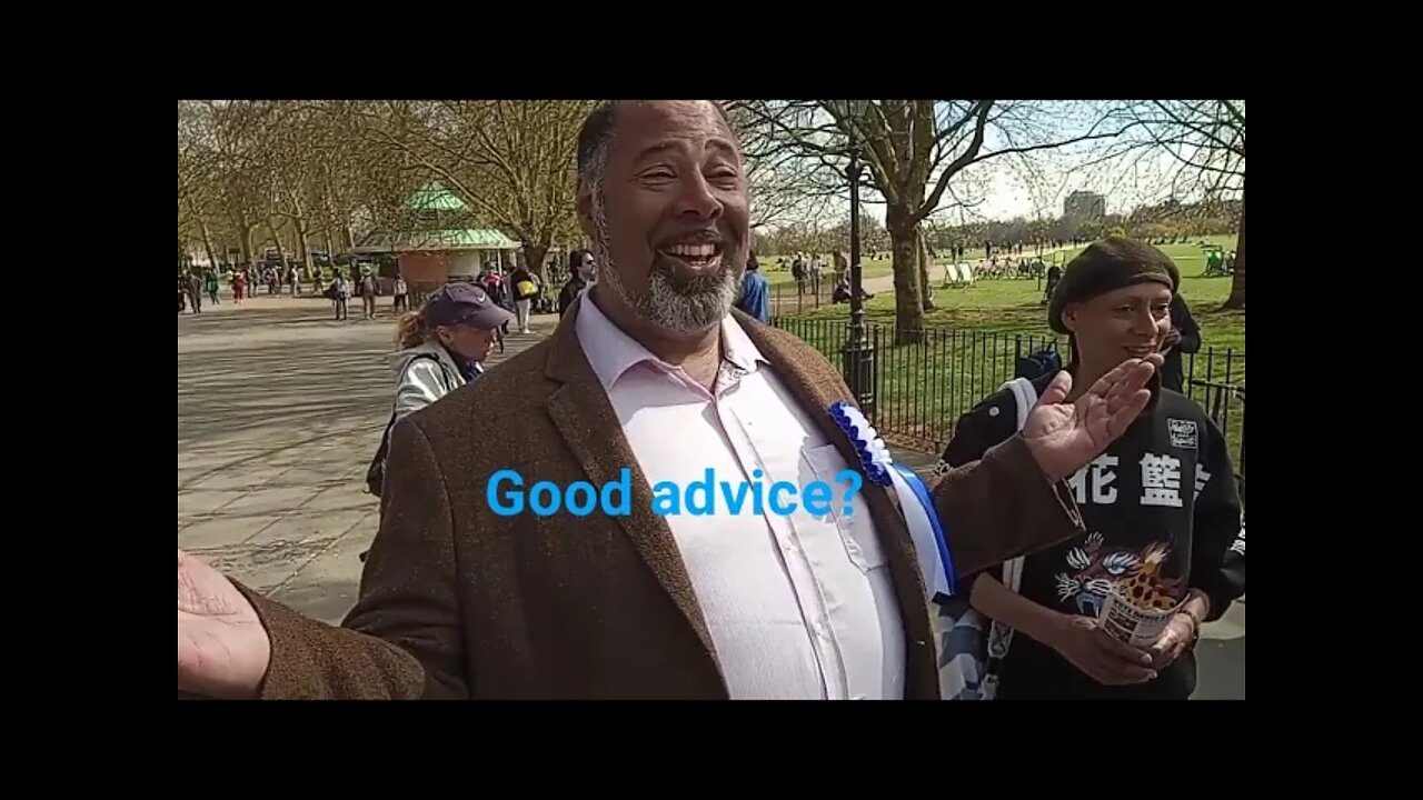 Comedian gives David Kurten policy advice