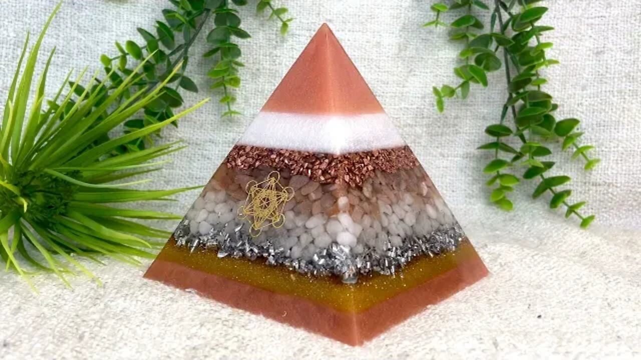 Ascension Orgonites Pyramid - GEORGIA