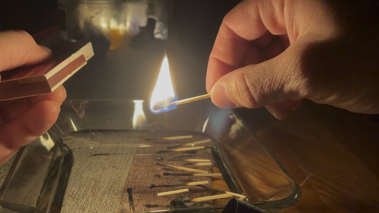 ASMR | Striking matches and dropping them in water (no talking)