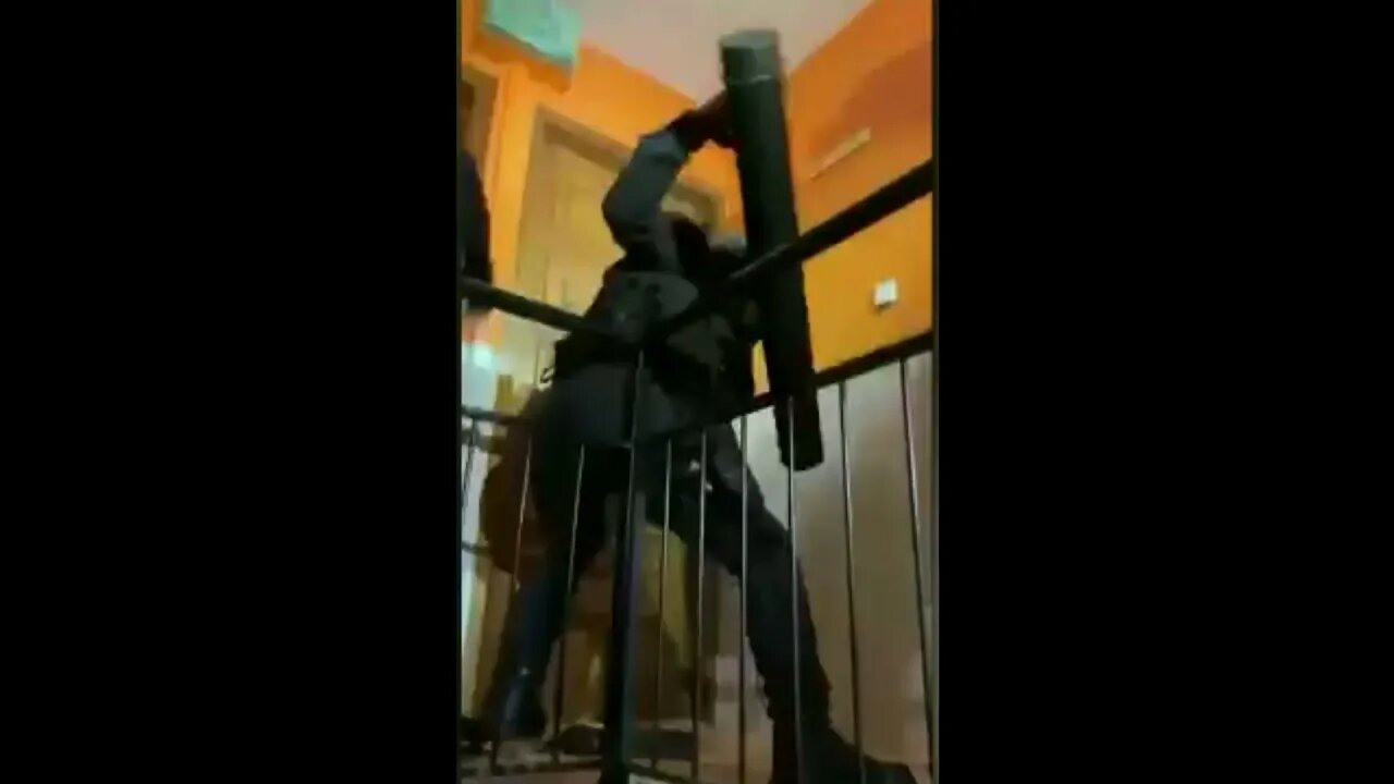 Hilarious Door Breach Struggle - Spanish Guardia Civil vs Door