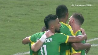 Dos Santos leads Rowdies on hot streak