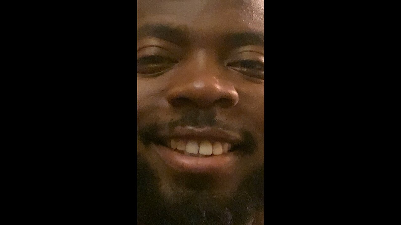 I Love Smiling #dayodman #smile #helps #eeyayyahh #motivation