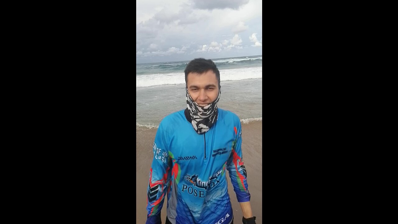 SOUTH AFRICA - Durban - Angler caught a ragged tooth shark (Video) (hSU)