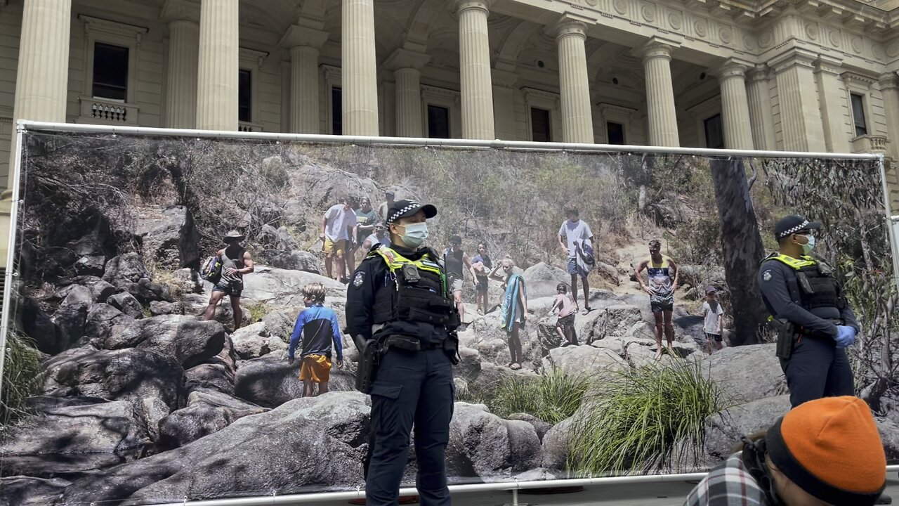 Melbourne rally 7th May 2022