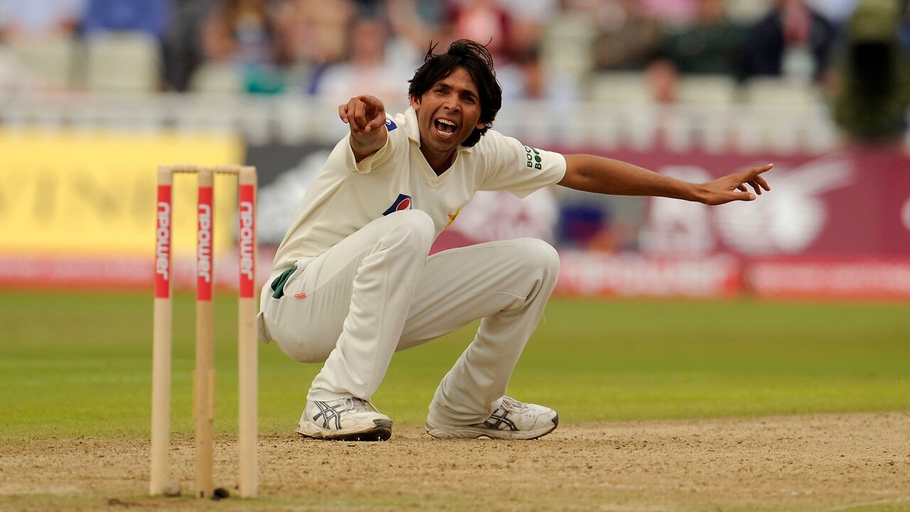 Muhammad asif best bowling attack against india | PAK vs IND | Asif the magician