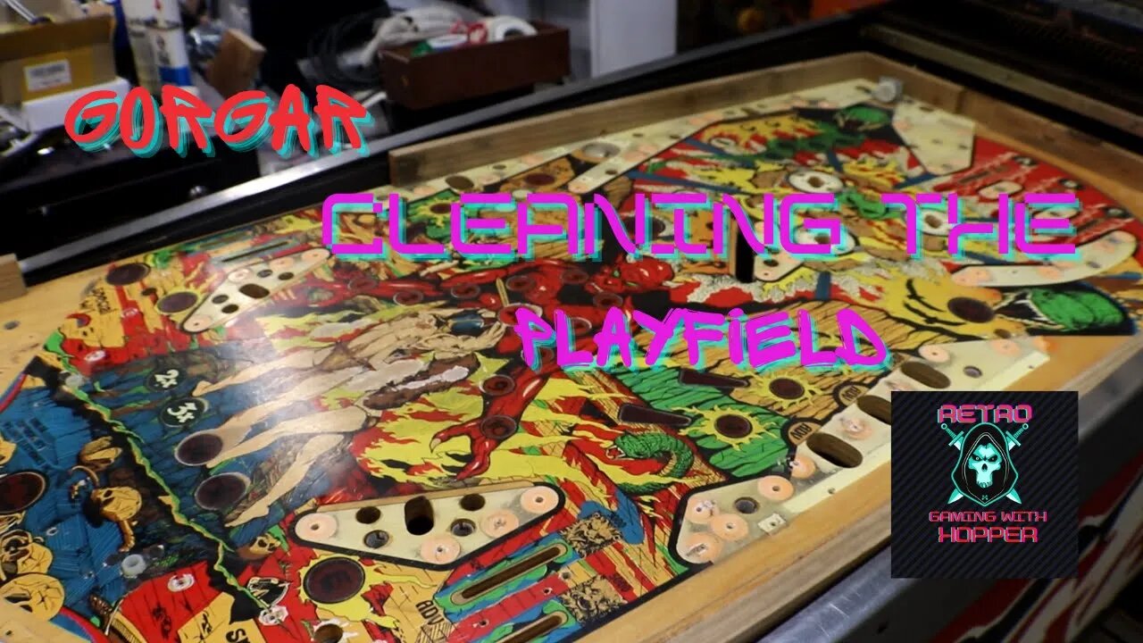 Gorgar 1979 Williams First Pinball Machine With Speech / Cleaning The Playfield Ep 2