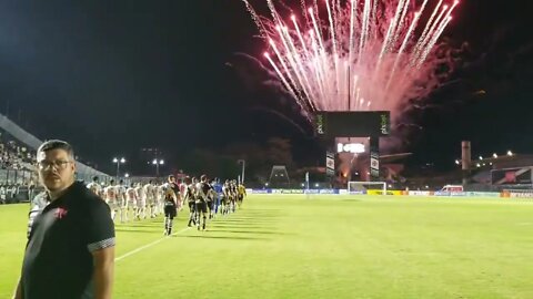 Foguetório em São Januário antes de Vasco x Brusque