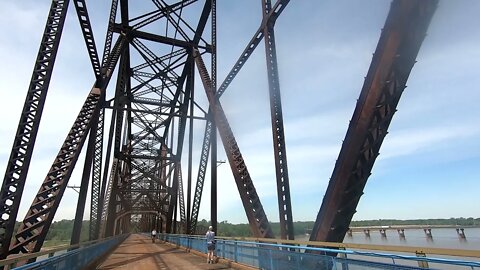 Desert RoadTrip Final Ep25: Chain of Rocks bridge