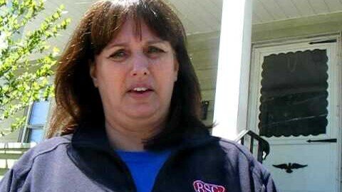 Barbara LaCerra on Waverly Ave 5-13-2010.AVI