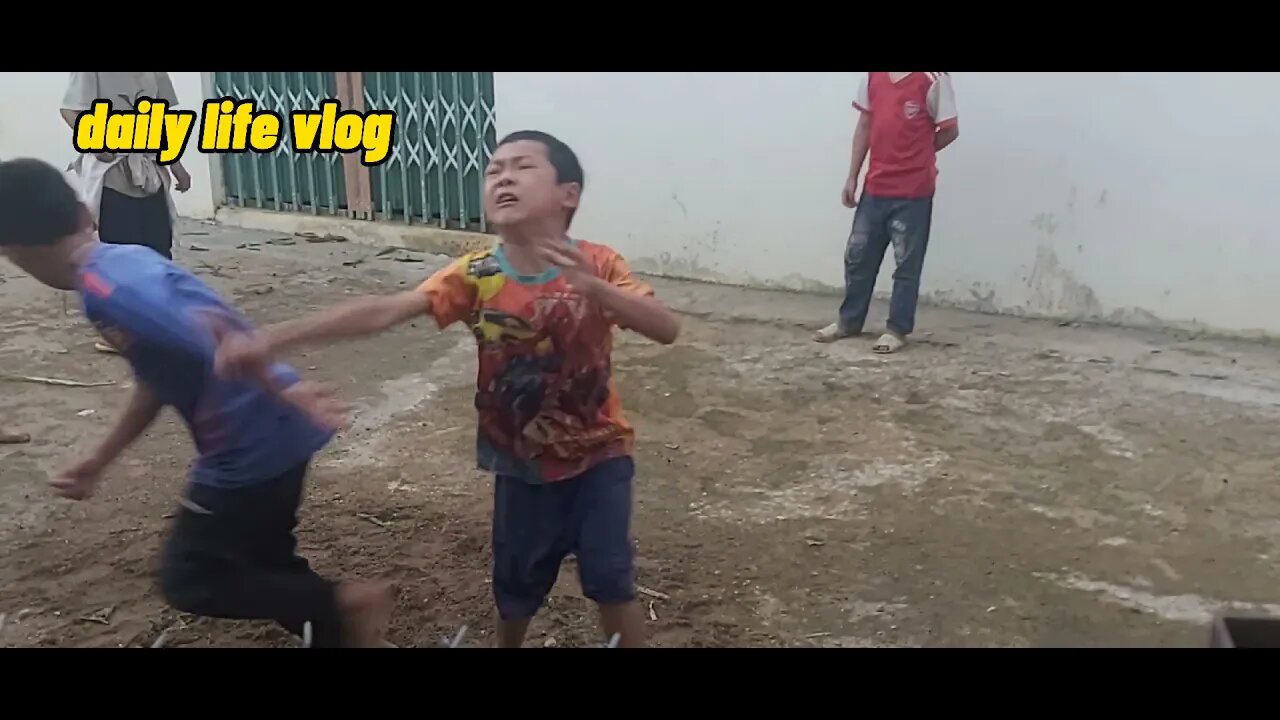 children gather to have fun and the ending is unexpected