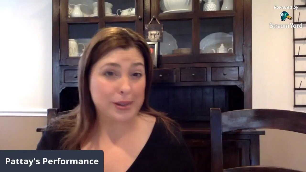 Weekly Live: 11/28/2020 Mrs. Pattay's Performance Takes Over