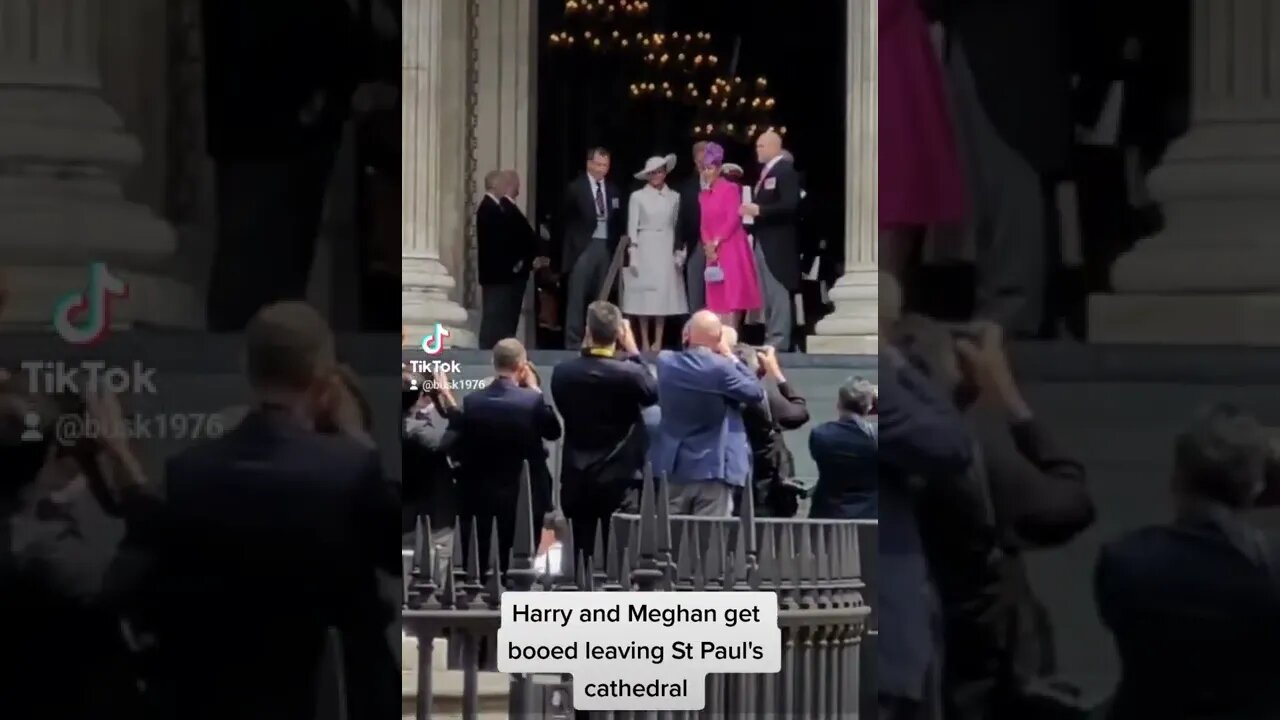 Harry and meghan get booed leaving St Paul's cathedral #queensjubilee