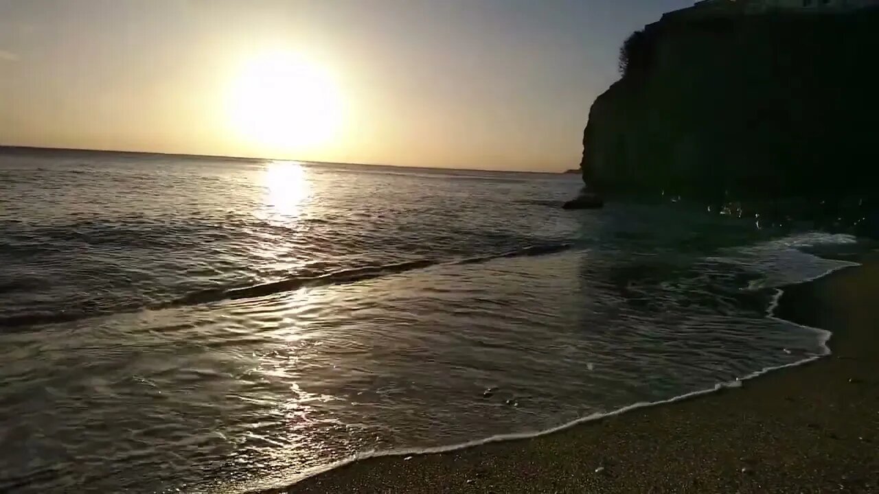 Beach Sounds and Sunset Views