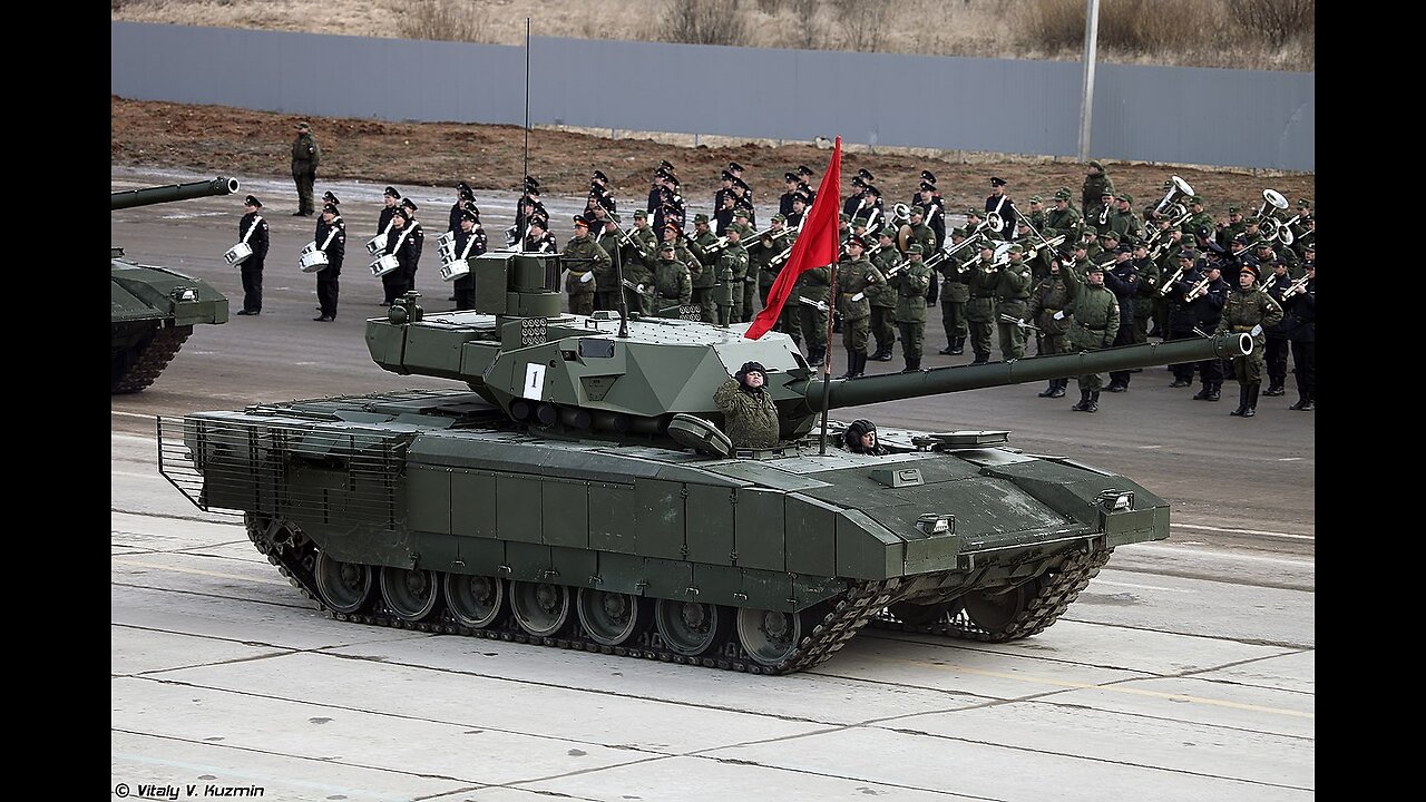 See Russian tanks burn- large number of equipment collected by Russians on eastern front set on fire