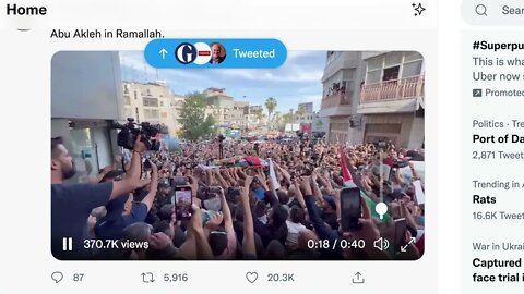 以色列狙擊手射中希琳·阿布·阿克萊的頭部，她明顯穿著記者背心