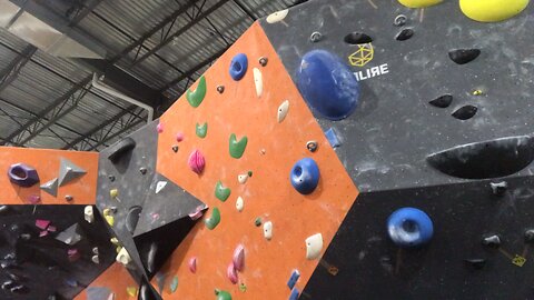 202207 Altitude gym Kanata V5/V6