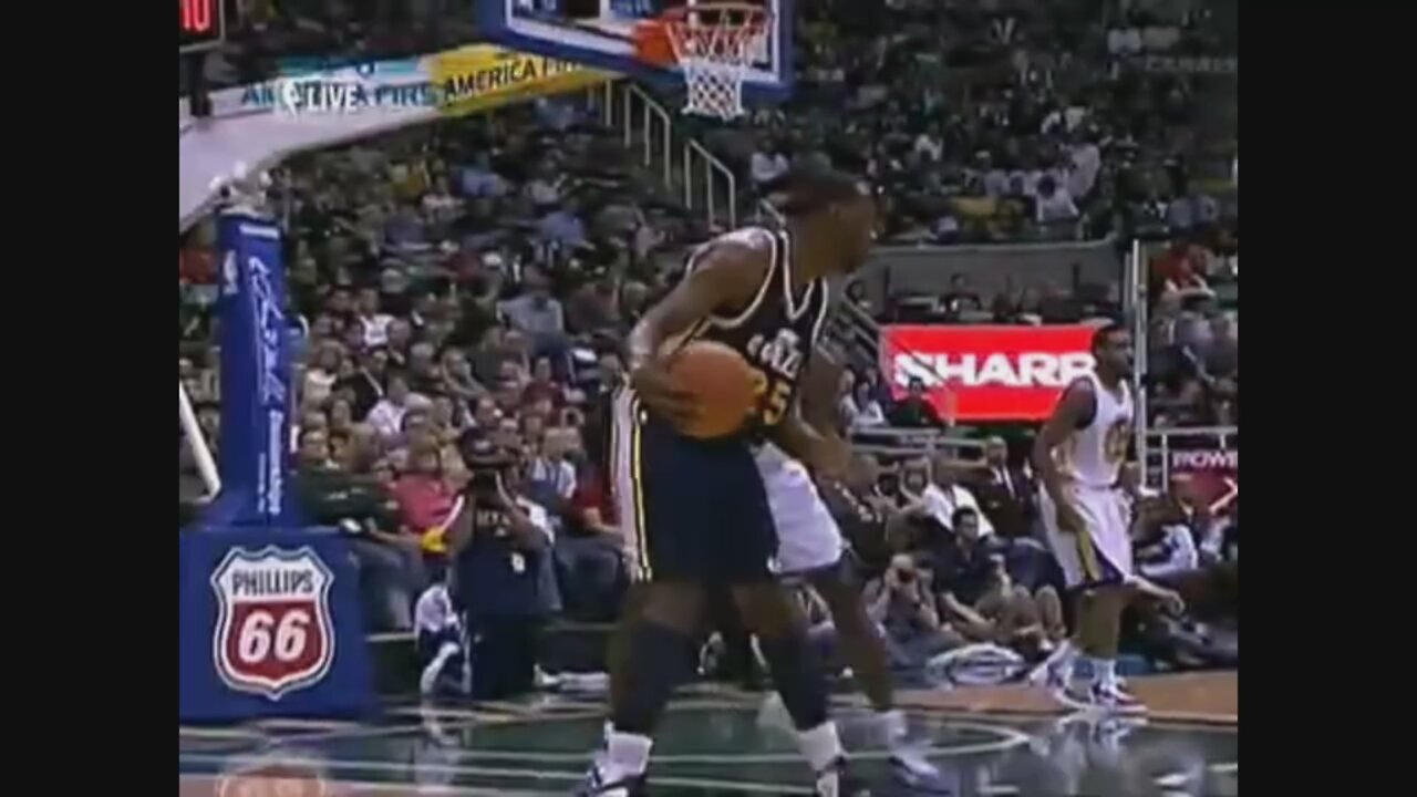 Al Jefferson 23 Points Vs. Warriors, 2010-11.