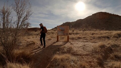 Hiking - Petroglyph Canyon and Spirit Arch