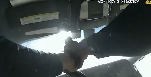 Arizona DPS officer gets into a shootout and is hit