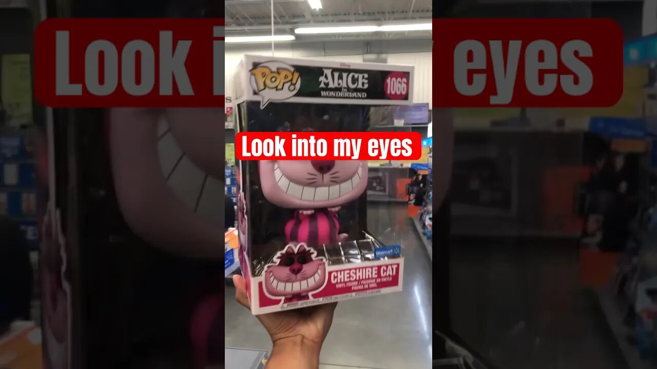 8 Seconds of direct EYE CONTACT w/ Cheshire Cat #aliceinwonderland #disney #funko #funkopop