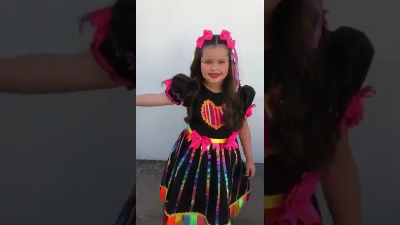 VESTIDO PERFEITO !! #quadrilha #festa #moda #desfile #linda #shorts