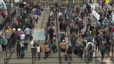 Travelers likely to face chaos, crowds and construction this holiday season at DIA